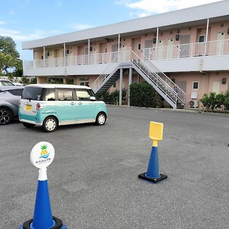ไพน์ ฮิลล์ โฮเทล มิยาโกจิมะ Aparthotel Miyakojima  ภายนอก รูปภาพ